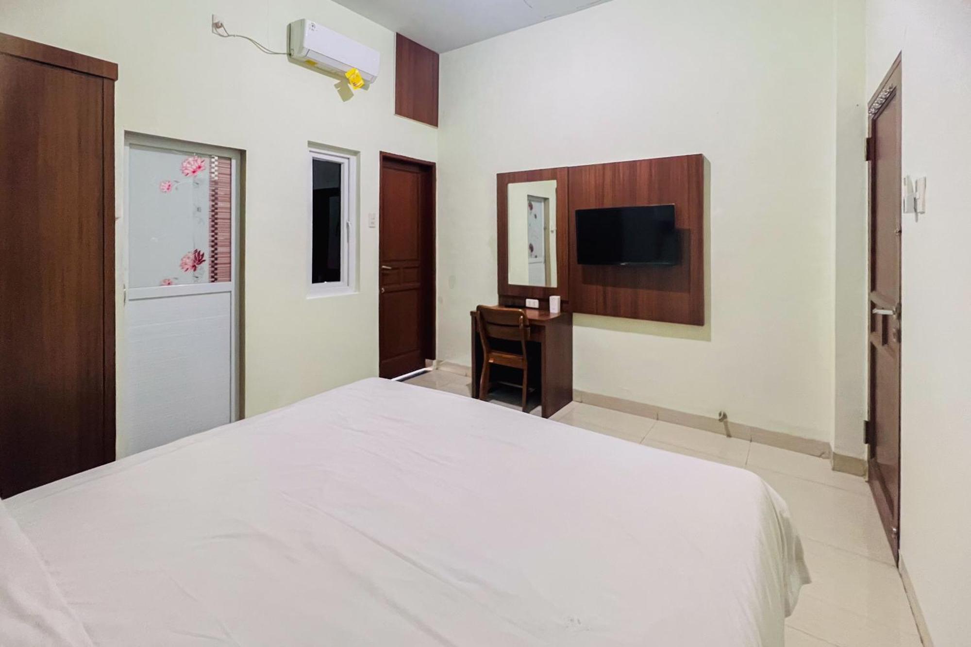 Teratai Residence Mitra Reddoorz Медан Екстер'єр фото